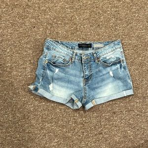 Size 4 faded denim shorts like new
